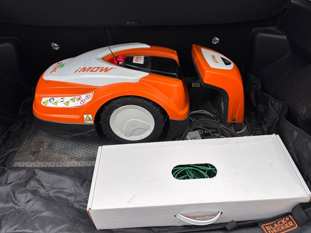 Stihl robotmaaier, Ophalen, Stihl, Gebruikt, Met regensensor