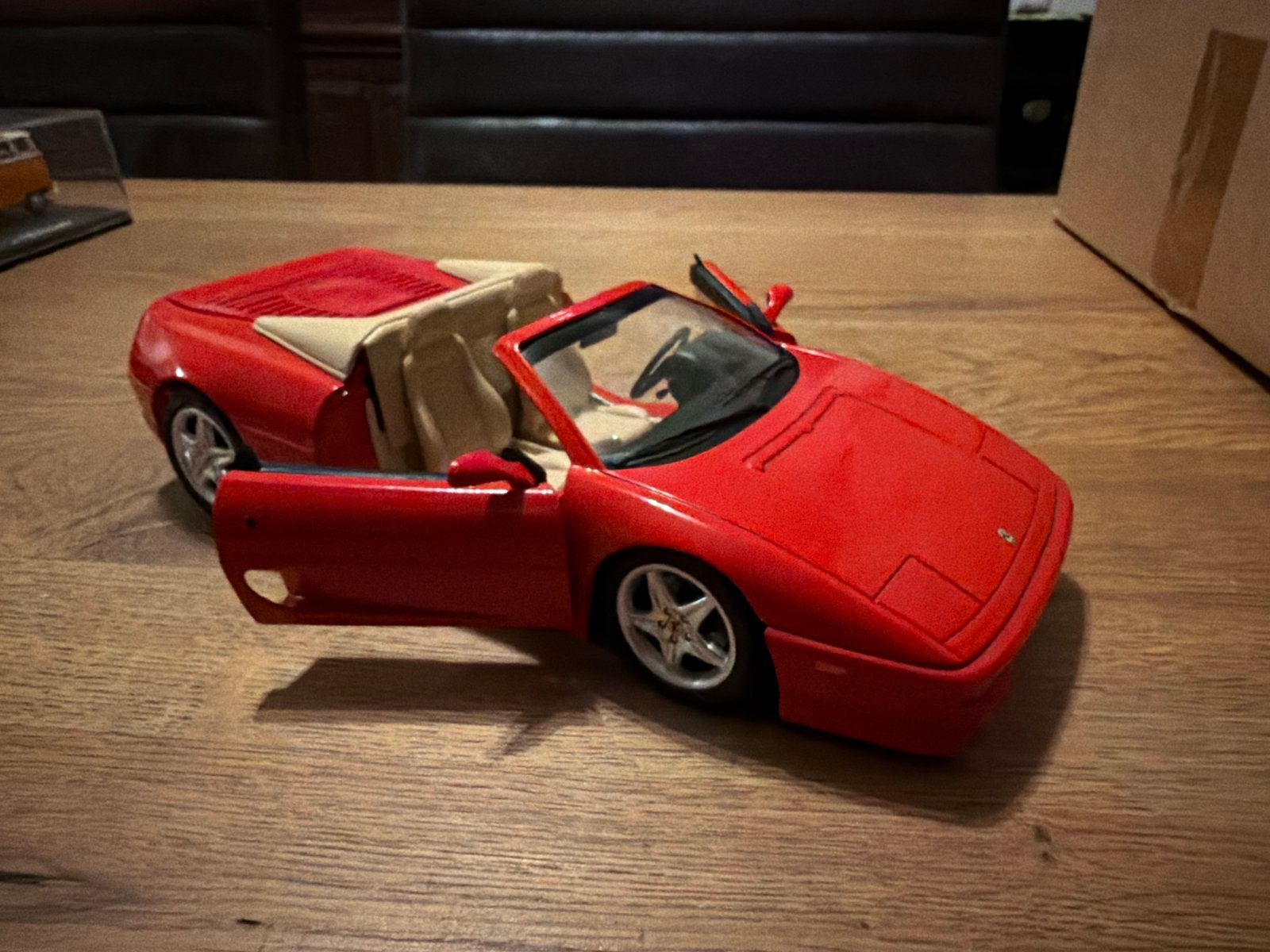 Hot Wheels Ferrari F355 1:18 Modelauto, Hobby en Vrije tijd, Ophalen of Verzenden, Zo goed als nieuw, Auto, Hot Wheels