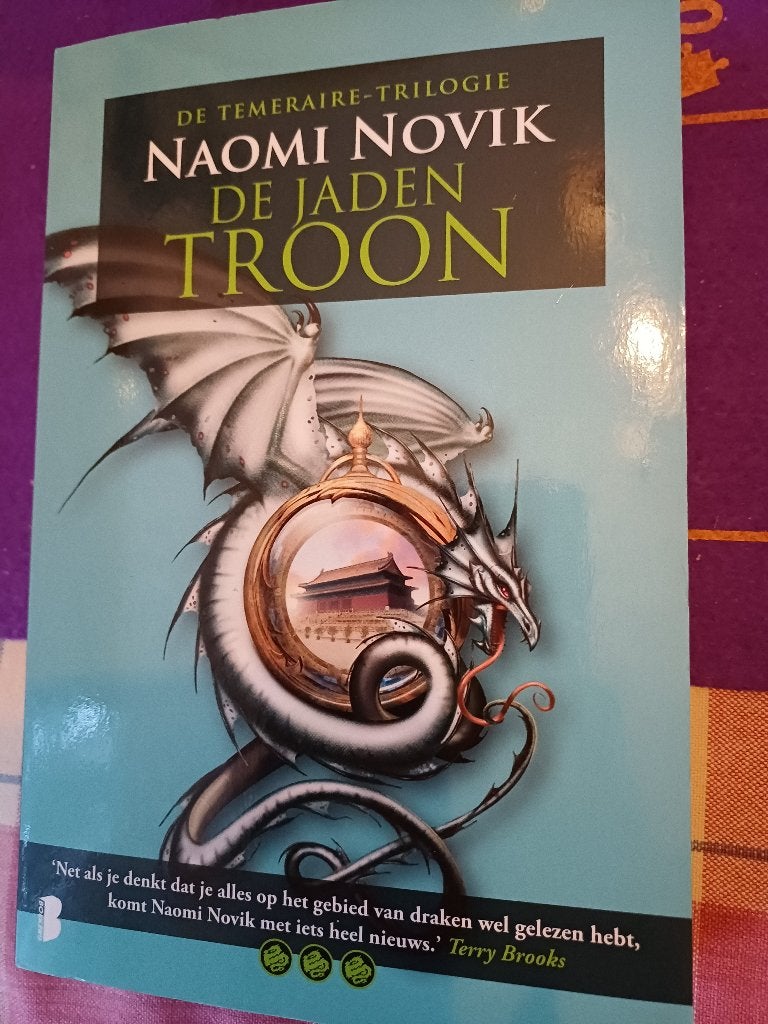 Naomi Novik de jaden troon., Ophalen of Verzenden, Gelezen, Naomi Novik