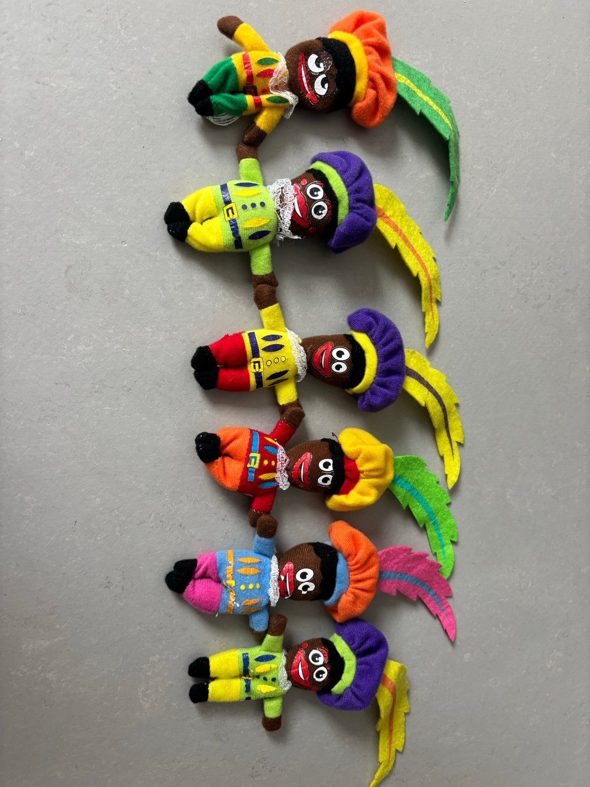 Set van 6 Magneet-Pieten Knuffeltjes - Sinterklaas, Ophalen of Verzenden, Gebruikt