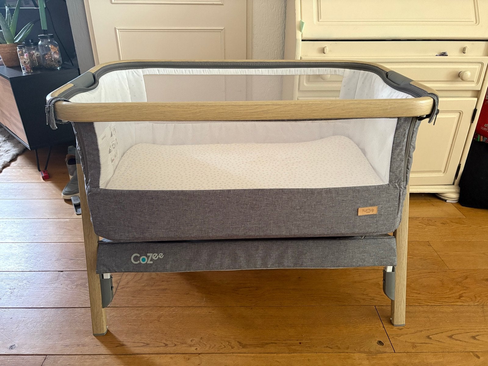 Tutti Bambini Cozee cosleeper, Kinderen en Baby's, Babywiegjes en Ledikanten, Ophalen, Zo goed als nieuw, Wieg