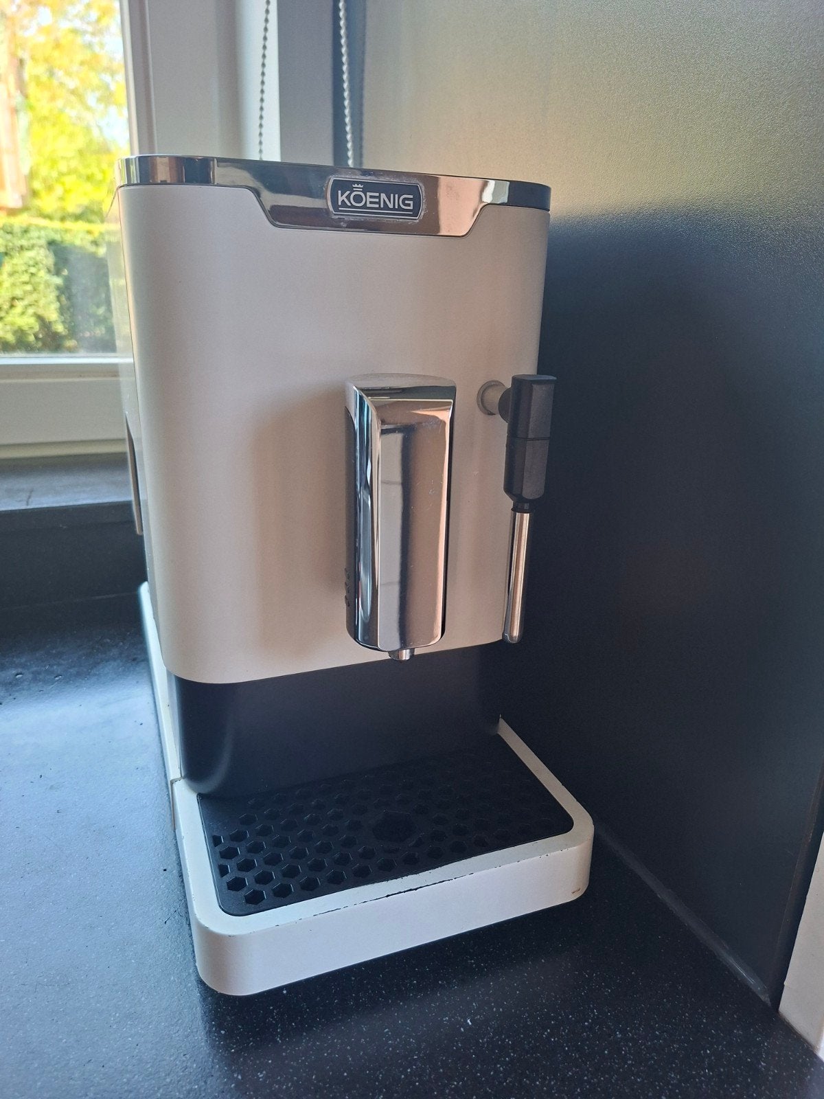 koffiezetapparaat bonen. Koenig, Witgoed en Apparatuur, Koffiezetapparaten, Ophalen of Verzenden, Zo goed als nieuw, Koffiemachine