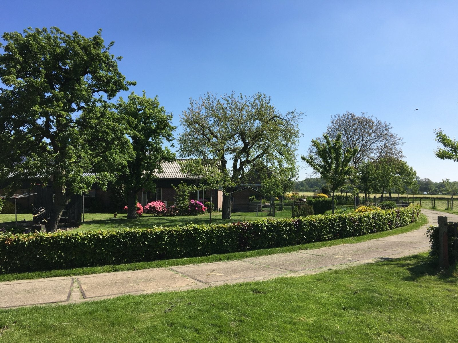 Te huur 3 t/m11 juli ,17 t/m 23 juli.en27 t/m 30 juli, Vakantie, 2 slaapkamers, Wasmachine, Appartement, Landelijk