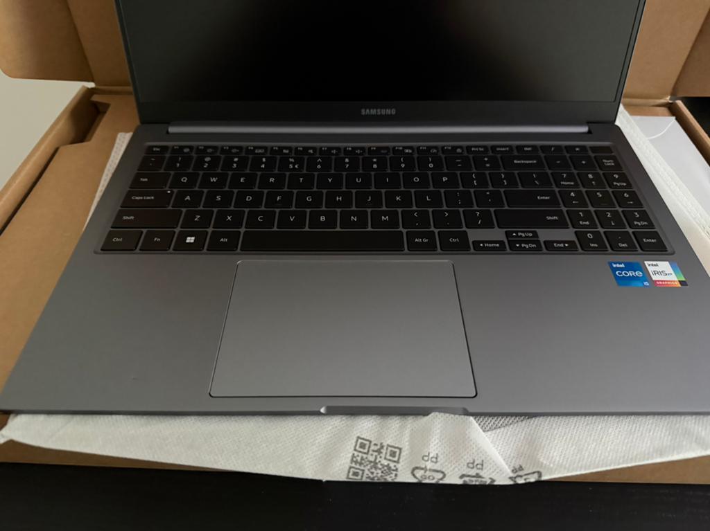 Samsung Galaxy Book4 Nieuw in doos | i5 | 16GB RAM 512GB SSD, Computers en Software, Windows Laptops, Qwerty, Nieuw, Ophalen of Verzenden
