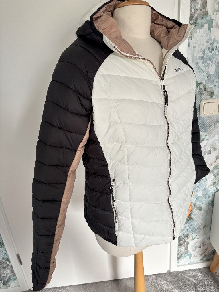 Gave Nieuw winterjas Regatta XL 42 zwart/wit/bruin waterafst, Kleding | Dames, Jassen | Winter, Regatta, Wit, Maat 42/44 (L), Nieuw