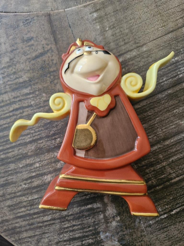 Disney Engelse dames Cogsworth beeldje, Verzamelen, Disney, Ophalen of Verzenden, Overige figuren, Zo goed als nieuw, Beeldje of Figuurtje