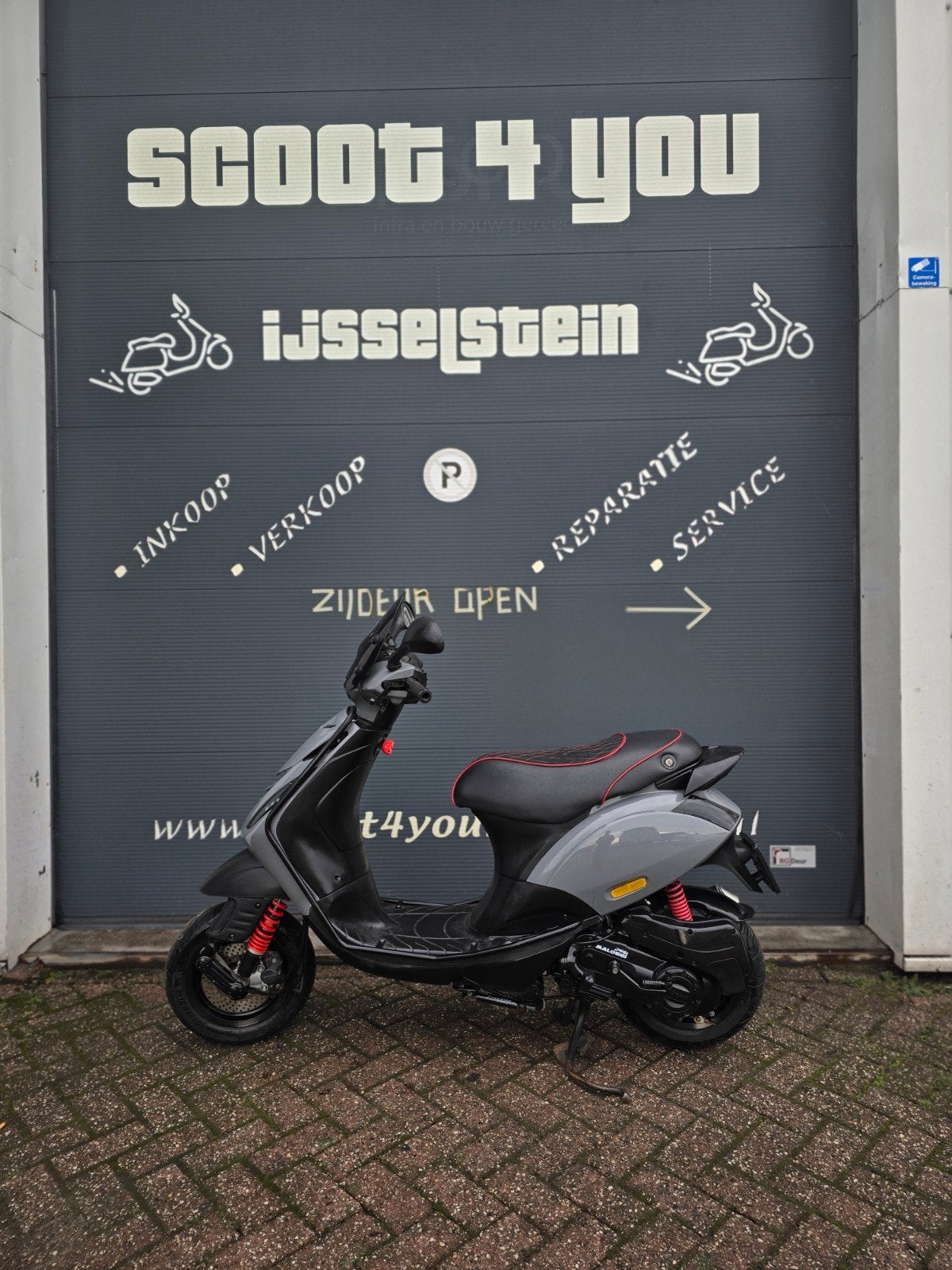 PIAGGIO ZIP SP FULL OPTION 4T 2V GARANTIE, Fietsen en Brommers, Ophalen of Verzenden, Zo goed als nieuw, Benzine, Zip