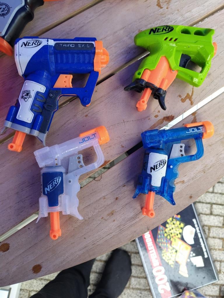 Nerf pistolen 4 stuks, Ophalen of Verzenden, Nieuw