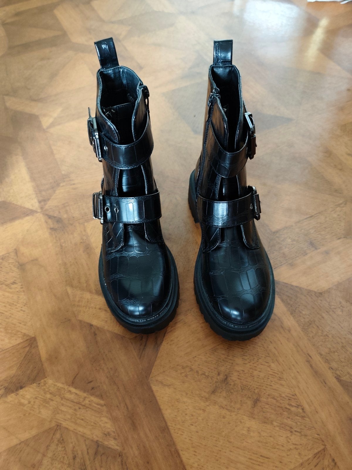 Super Me boots laarsjes maat 36 zwart, Zwart, Lage of Enkellaarzen, Ophalen of Verzenden, Zo goed als nieuw