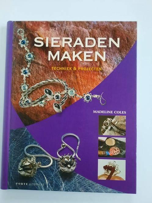 Sieraden maken . Madeline Coles, Boeken, Hobby en Vrije tijd, Ophalen of Verzenden, Zo goed als nieuw, Sieraden maken, Madeline Coles
