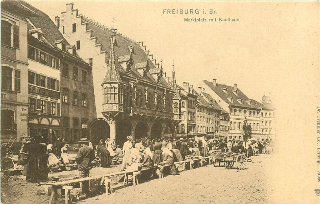 379-046-023 Freiburg i Br Marktplatz, Ophalen of Verzenden, Voor 1920, Duitsland