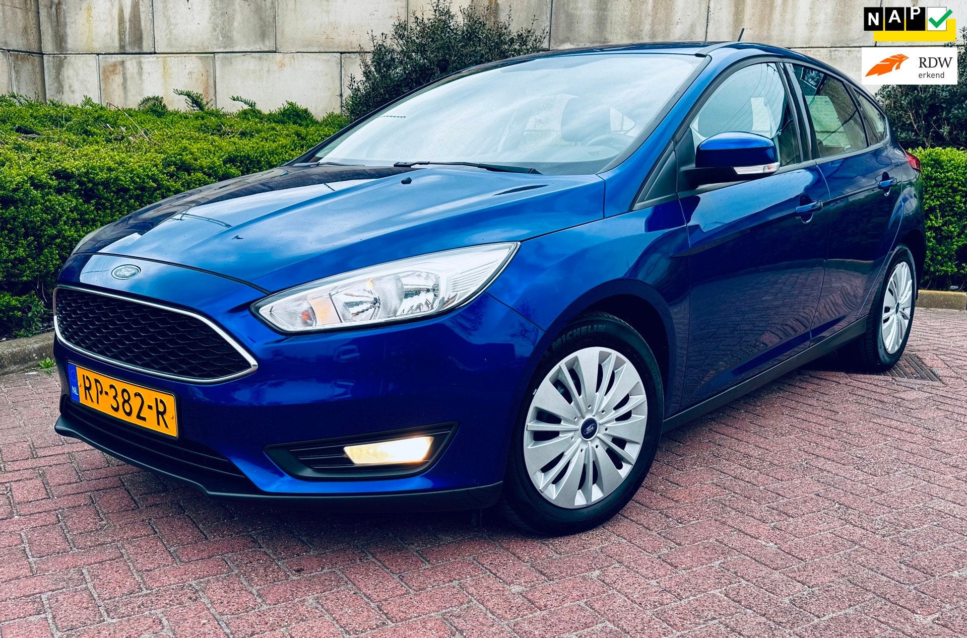 Ford Focus 1.0 Lease Edition /Dealer O-H/2 DE EIG/TOP STAAT/, Auto's, Dealer onderhouden, Gebruikt, Bedrijf, Handgeschakeld