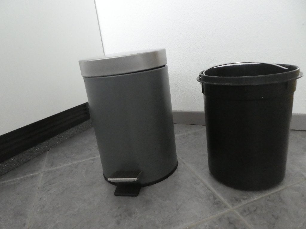 pedaalemmer donkergrijs, Overige materialen, Gebruikt, Met pedaal, Ophalen of Verzenden