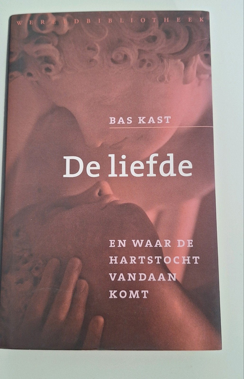 De Liefde van Bas Kast - Boek over wetenschap en liefde, Ophalen of Verzenden, Gelezen, Bas Kast, Nederland