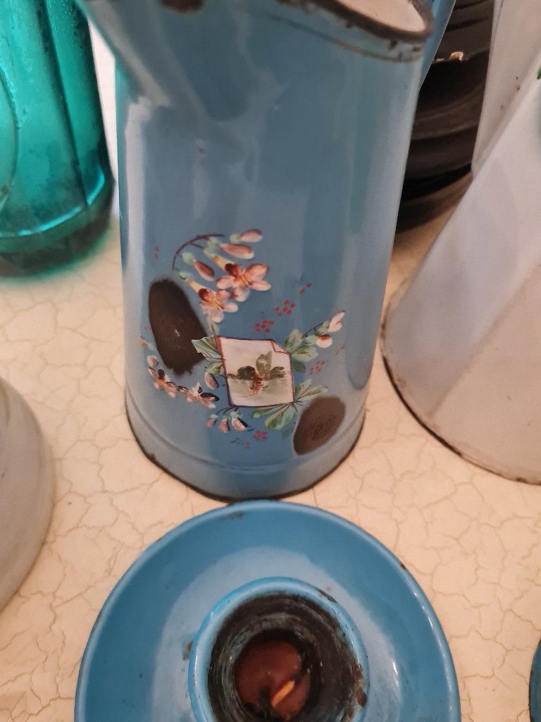 Antieke emaille kan met dik opgelegde bloemen, Ophalen of Verzenden
