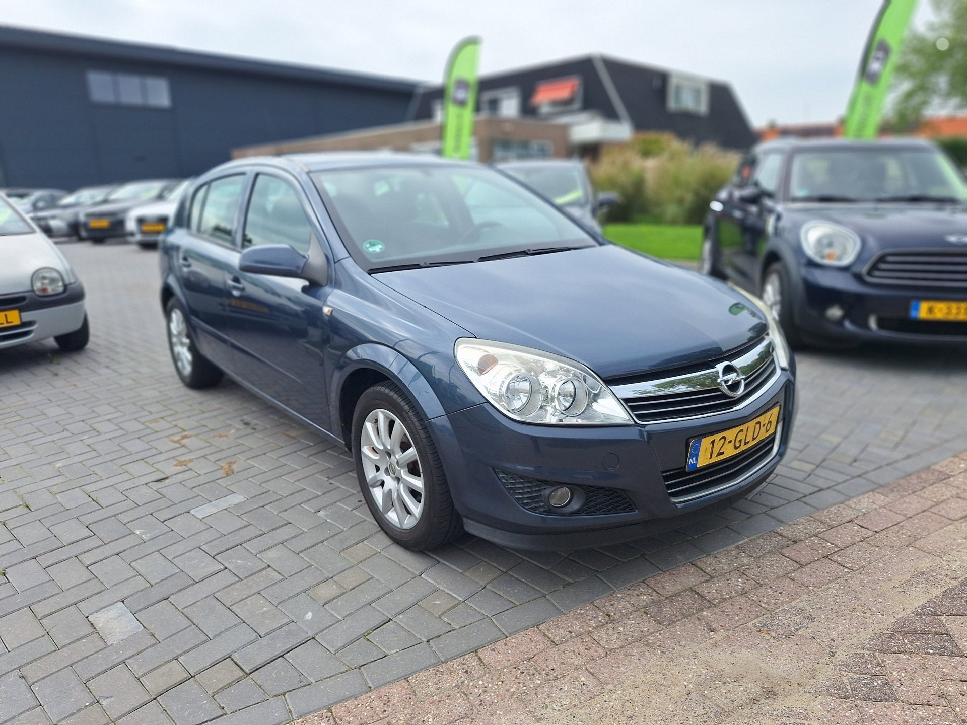 Opel Astra 1.4 Temptation / APK september 2027, Gebruikt, 4 cilinders, 49 €/maand, Bedrijf