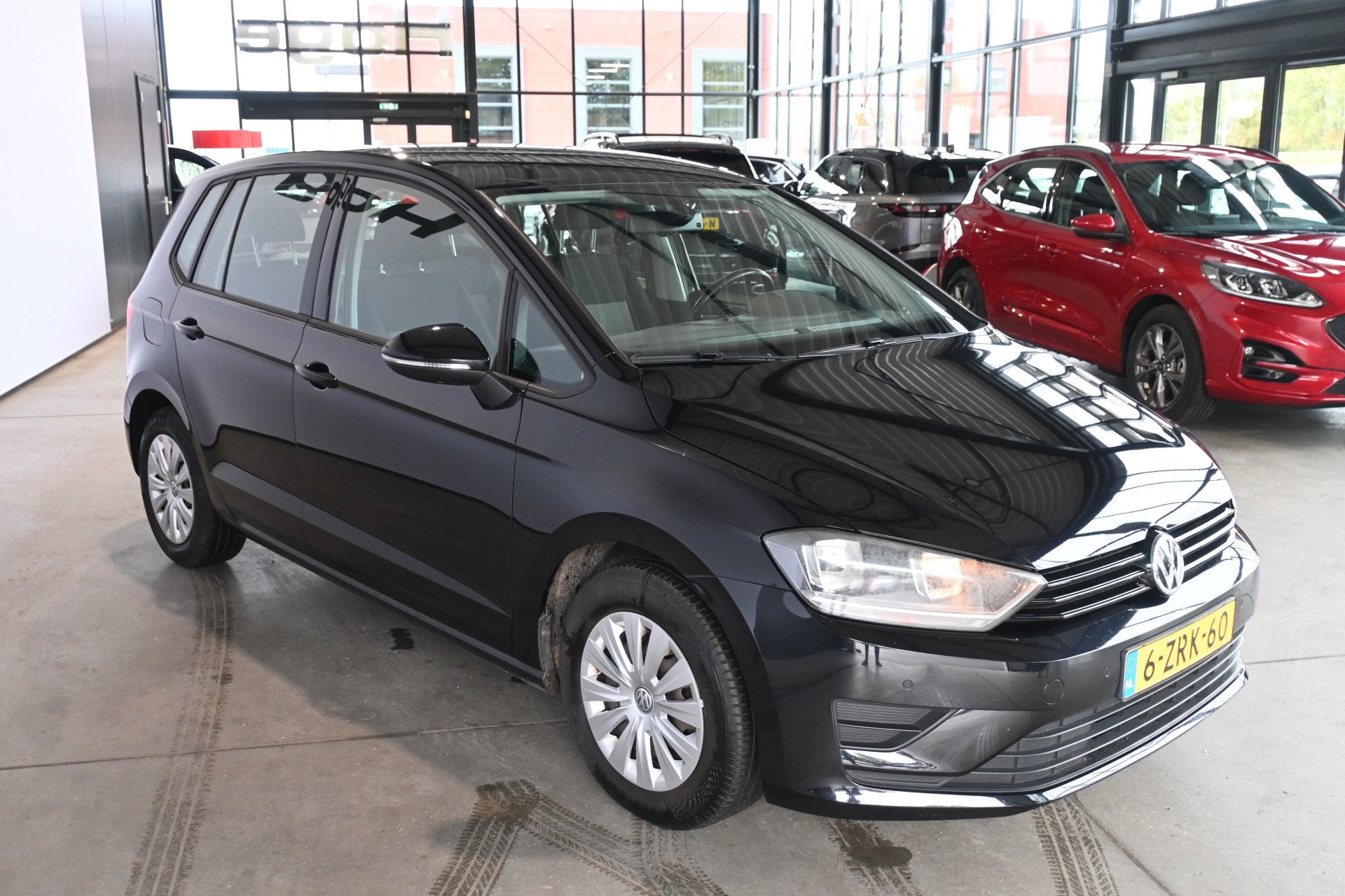 Volkswagen Golf Sportsvan 1.2 TSI Easyline Clima Cruise Cont, Auto's, Gebruikt, 4 cilinders, Met garantie (alle), Zwart