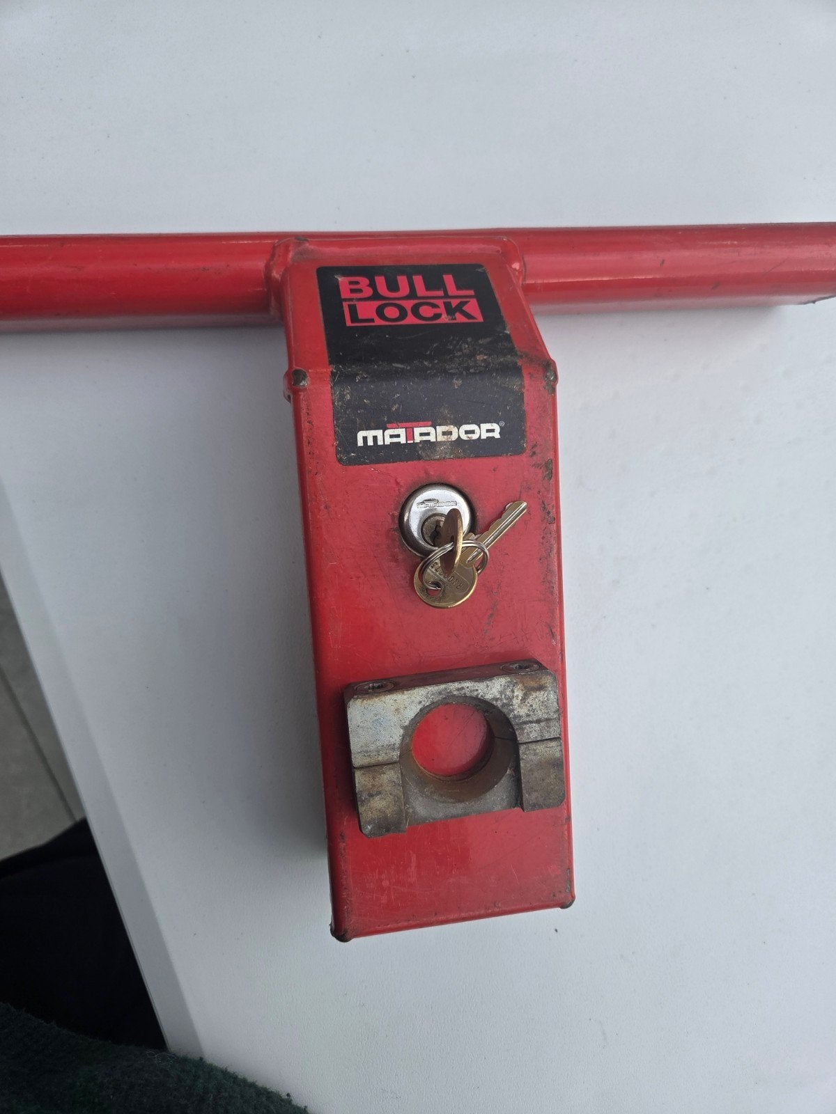 Bull Lock Matador stuurslot - Rode auto beveiliging, Ophalen, Gebruikt