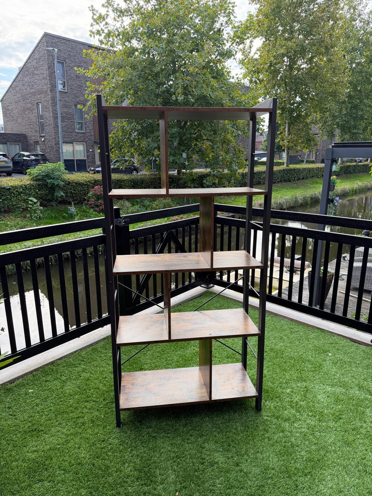 Stoere industriële vakkenkast – open model, Ophalen, Zo goed als nieuw