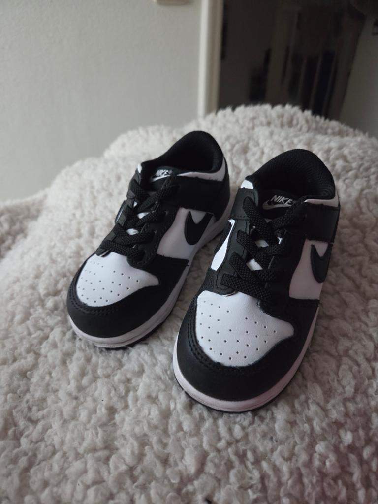 Nike Dunkin Low maat 25, Ophalen of Verzenden