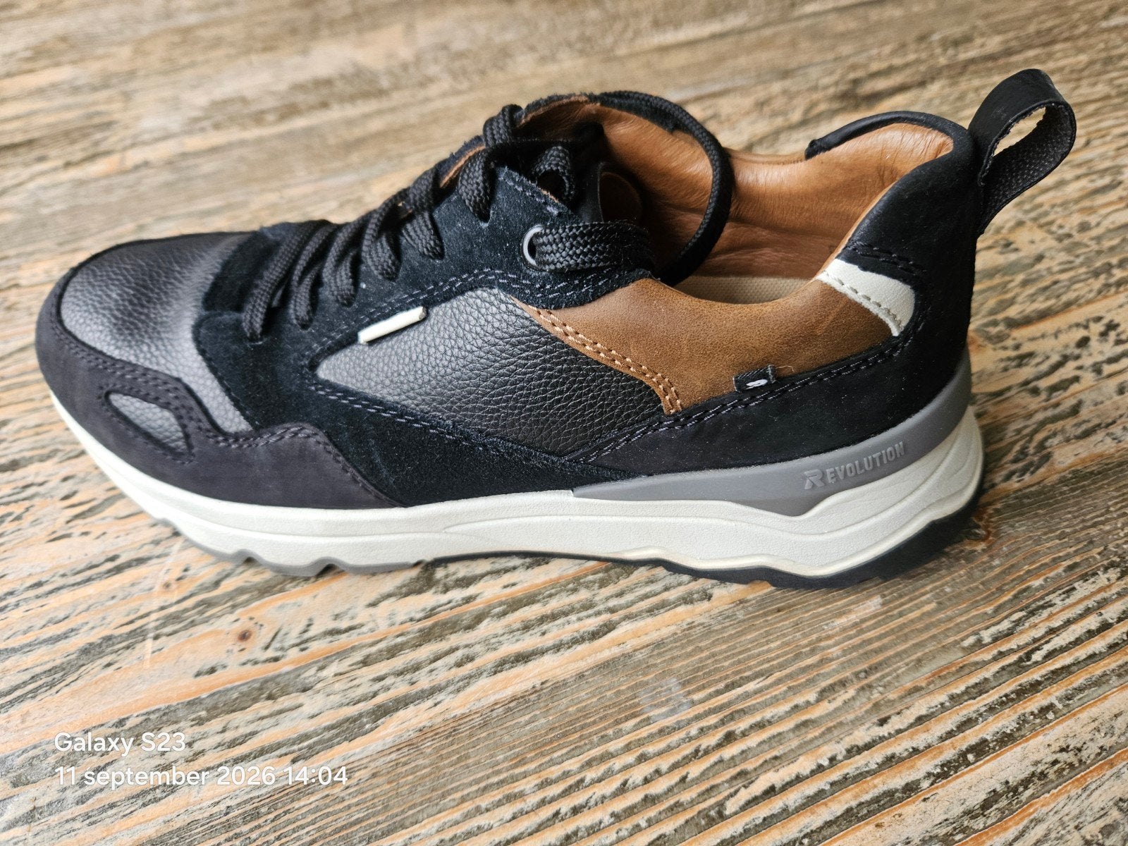 sneakers revolution rieker, Overige kleuren, Boots, Ophalen of Verzenden, Zo goed als nieuw