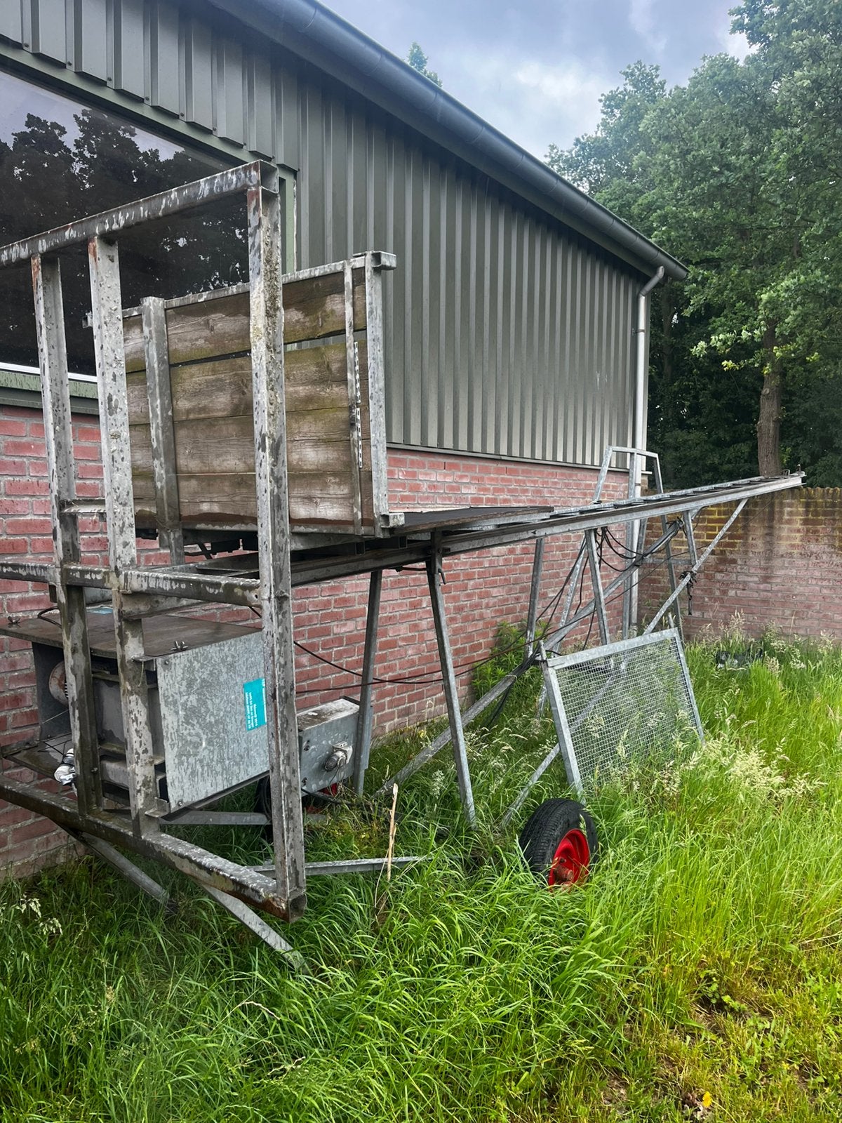 Neko bouwlift 7 meter met 2 schuifhekken, Ophalen, Zo goed als nieuw, Overige typen
