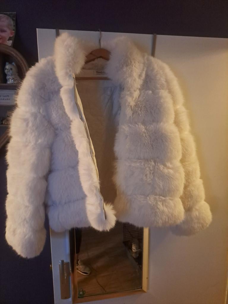 Witte Faux Fur Jas - Maat M, Maat 38/40 (M), Wit, Ophalen of Verzenden, Onbekend