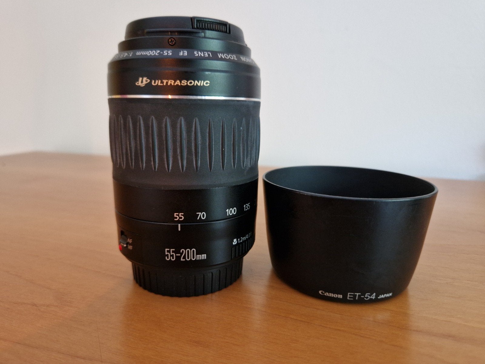 Canon lens EFS 18-55mm en 55-200mm met zonnekap., Audio, Tv en Foto, Fotografie | Lenzen en Objectieven, Ophalen, Telelens