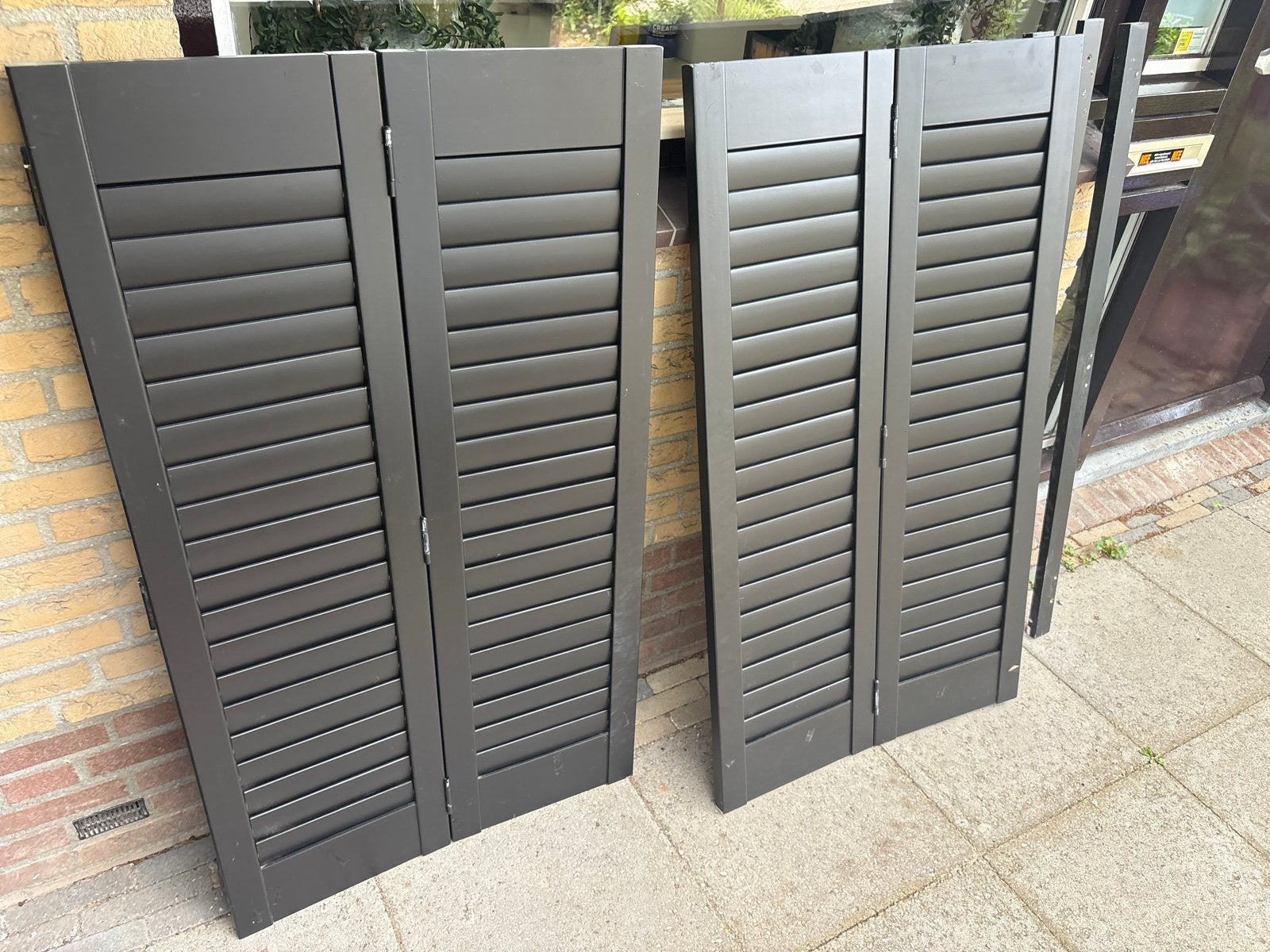 Zwarte Shutters - Gebruikt maar in goede staat, Ophalen, Gebruikt, 150 tot 200 cm, Overige kleuren
