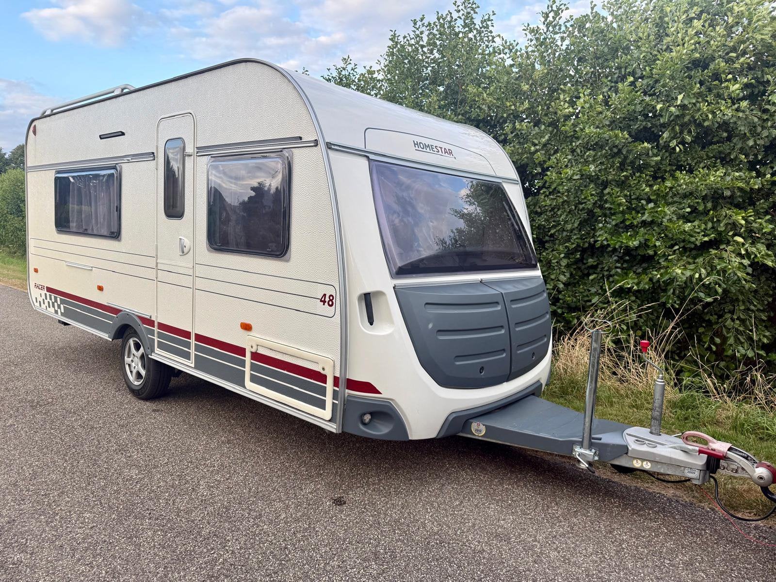 Homestar HR48 (2009) caravan ideale indeling voor gezinnen, Caravans en Kamperen, Home Star, Treinzit, Dwars-stapelbed, 4 tot 5 meter