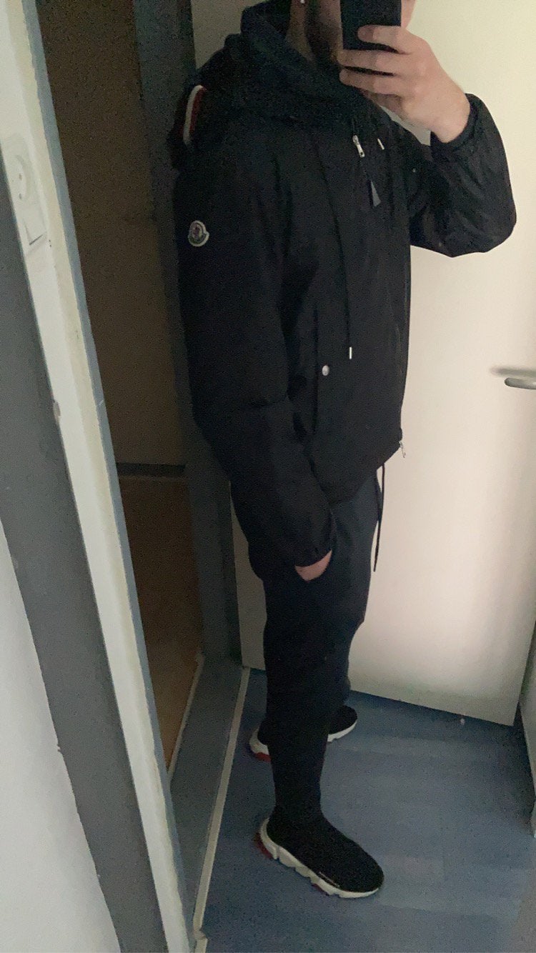 Originele Moncler Grimpeurs jas M, Ophalen of Verzenden, Zo goed als nieuw, Maat 48/50 (M), Zwart