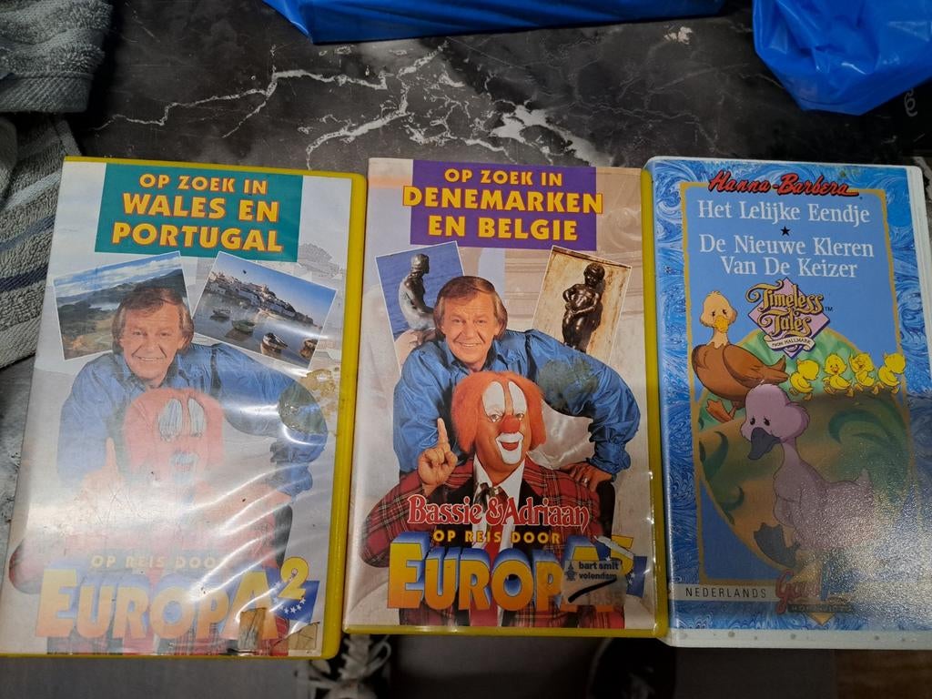 Bassie & adriaan en het lelijke eendje, Cd's en Dvd's, VHS | Kinderen en Jeugd, Alle leeftijden, Kinderprogramma's en -films, Overige typen