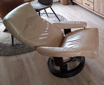 Leren relaxfauteuil (StressLess), Ophalen, Zo goed als nieuw, 75 tot 100 cm, Modern