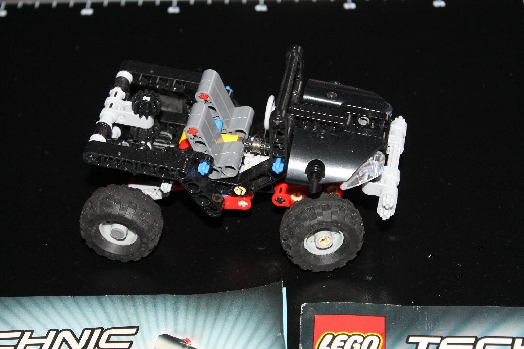 lego technic off roader 8066, Lego, Compleet, Ophalen of Verzenden, Zo goed als nieuw