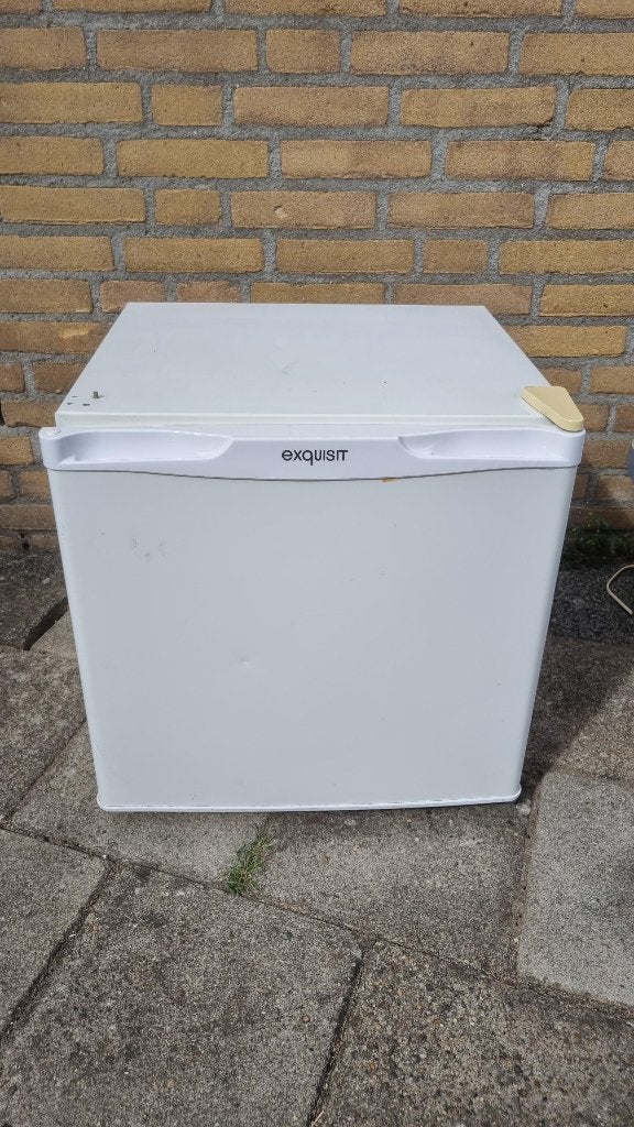 Kleine koelkast, ideaal voor camper/camping/slaapkamer/etc, Witgoed en Apparatuur, Koelkasten en IJskasten, Ophalen, Gebruikt