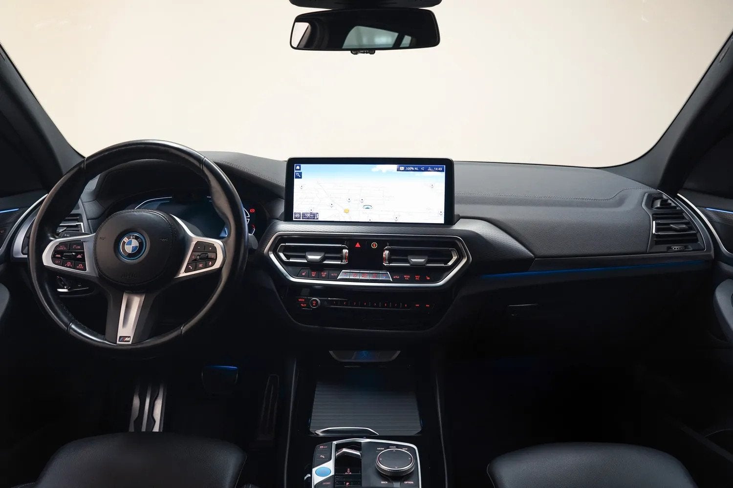 Foto 4 van BMW iX3 80 kWh M Sport Shadow [ Panorama Leder ACC ]