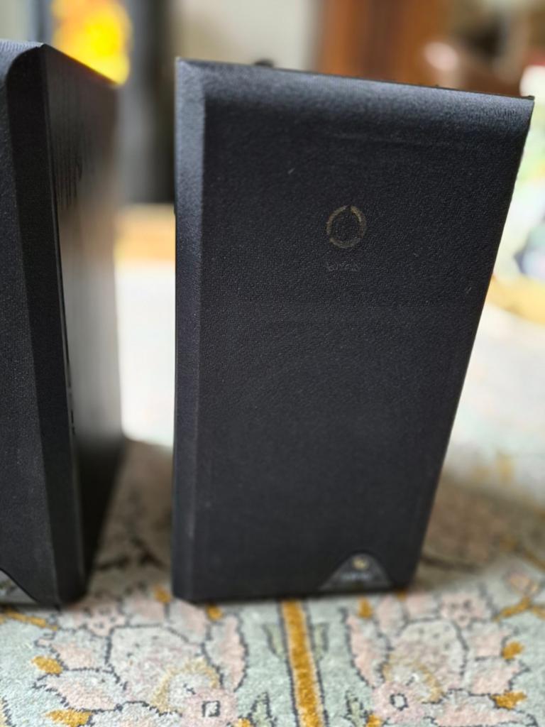 INFINITY BOOK luidsprekers - Compact en Krachtig, Audio, Tv en Foto, Luidsprekers, Gebruikt, Front, Rear of Stereo speakers, Minder dan 60 watt