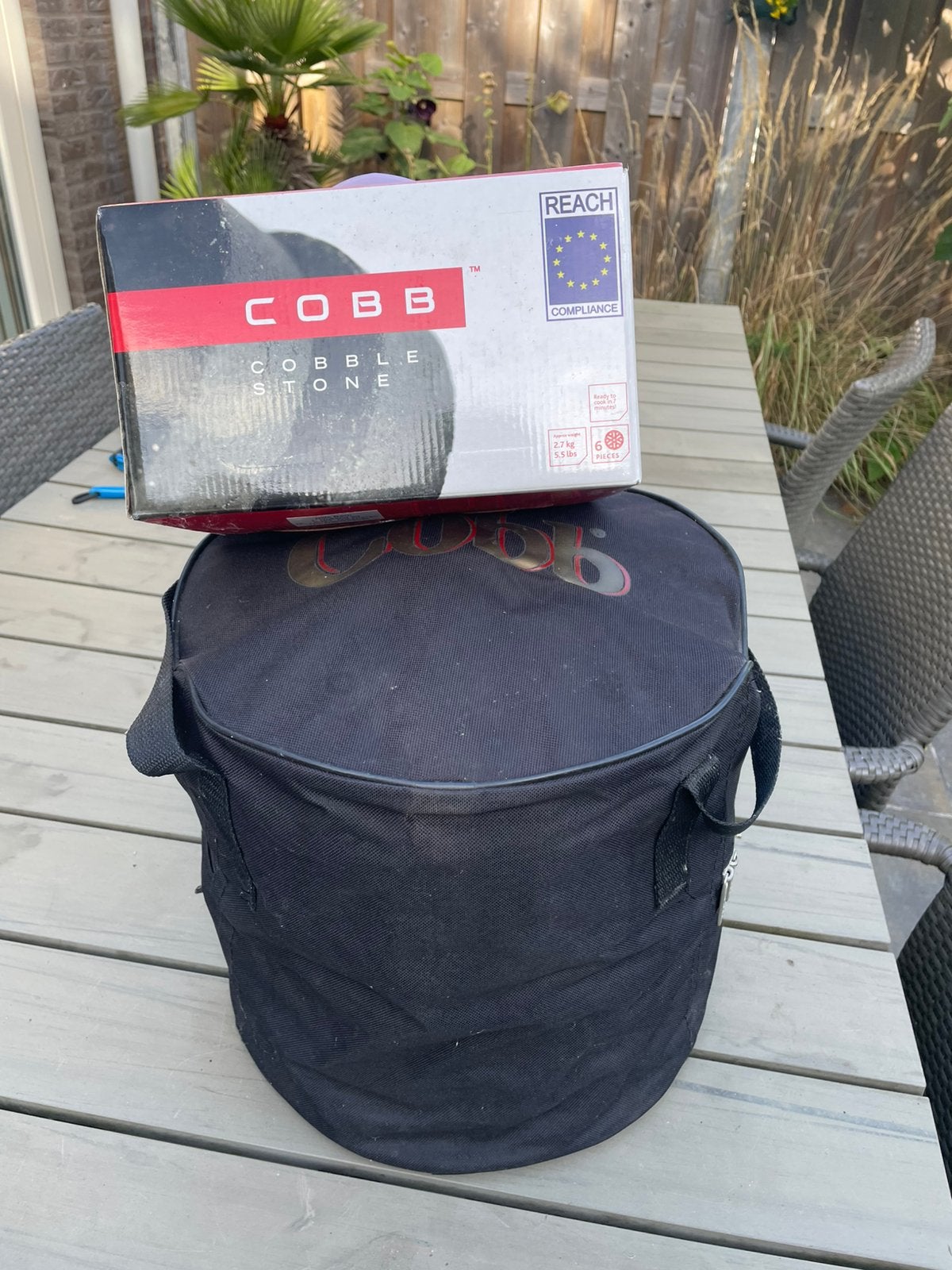 Cobb BBQ  met Hoes en Cobble Stones, Ophalen of Verzenden, Gebruikt