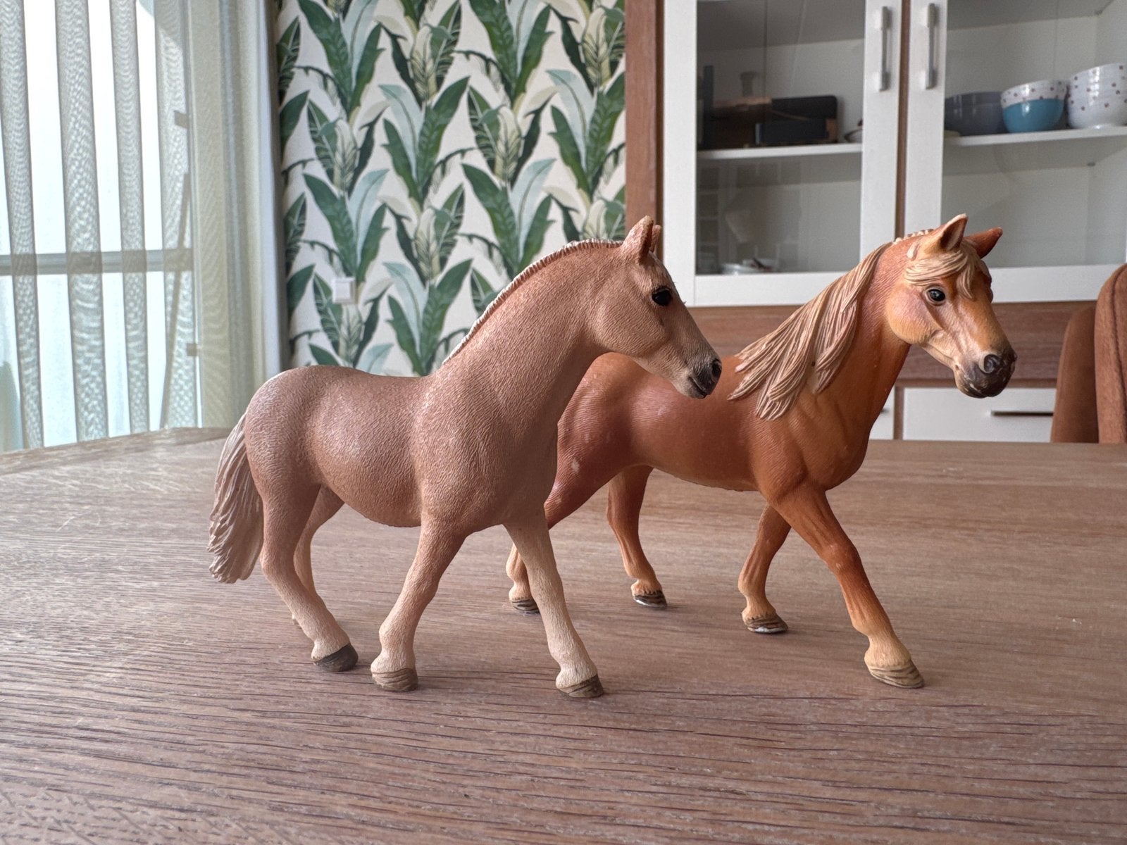 Twee Schleich paarden - Zo goed als nieuw, Ophalen of Verzenden, Zo goed als nieuw