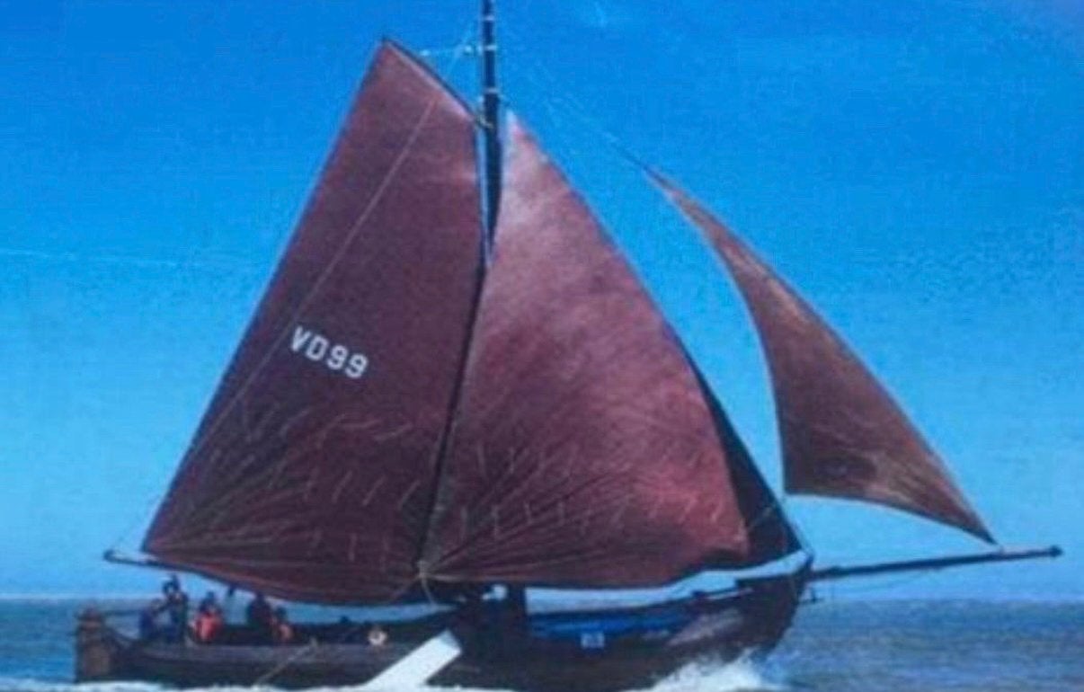 Zeilboot woonboot boot Botter evenementen, Watersport en Boten, Ophalen, 6 meter of meer, Gebruikt, Overige typen