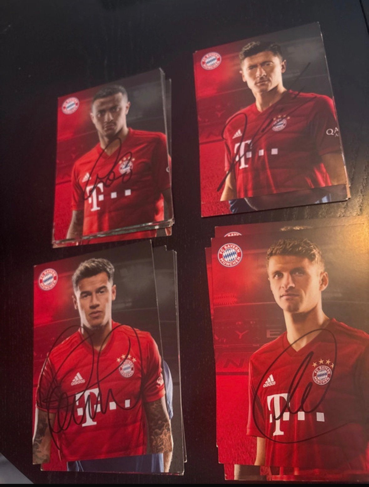 Bayern munchen gesigneerde spelerkaarten, Ophalen of Verzenden, Zo goed als nieuw, Buitenlandse clubs, Shirt