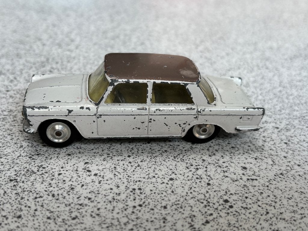 Fiat 2100 van Corgi Toys, Ophalen of Verzenden, Gebruikt, Auto, Corgi