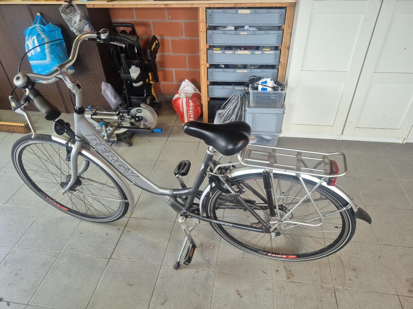 Trek Daytona damesfiets  zeer nette staat, Gebruikt, Velgrem, Versnellingen, Ophalen