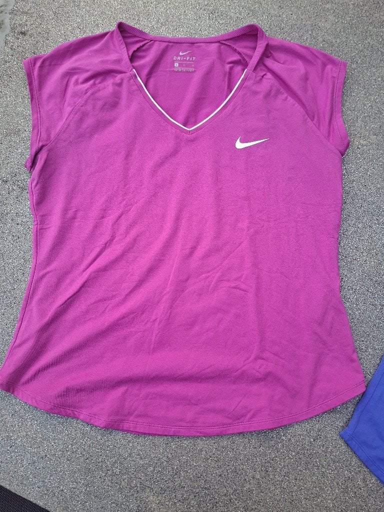 Nike tennisshirt fuchsia, Ophalen, Maat 42/44 (L), Nike, Gedragen