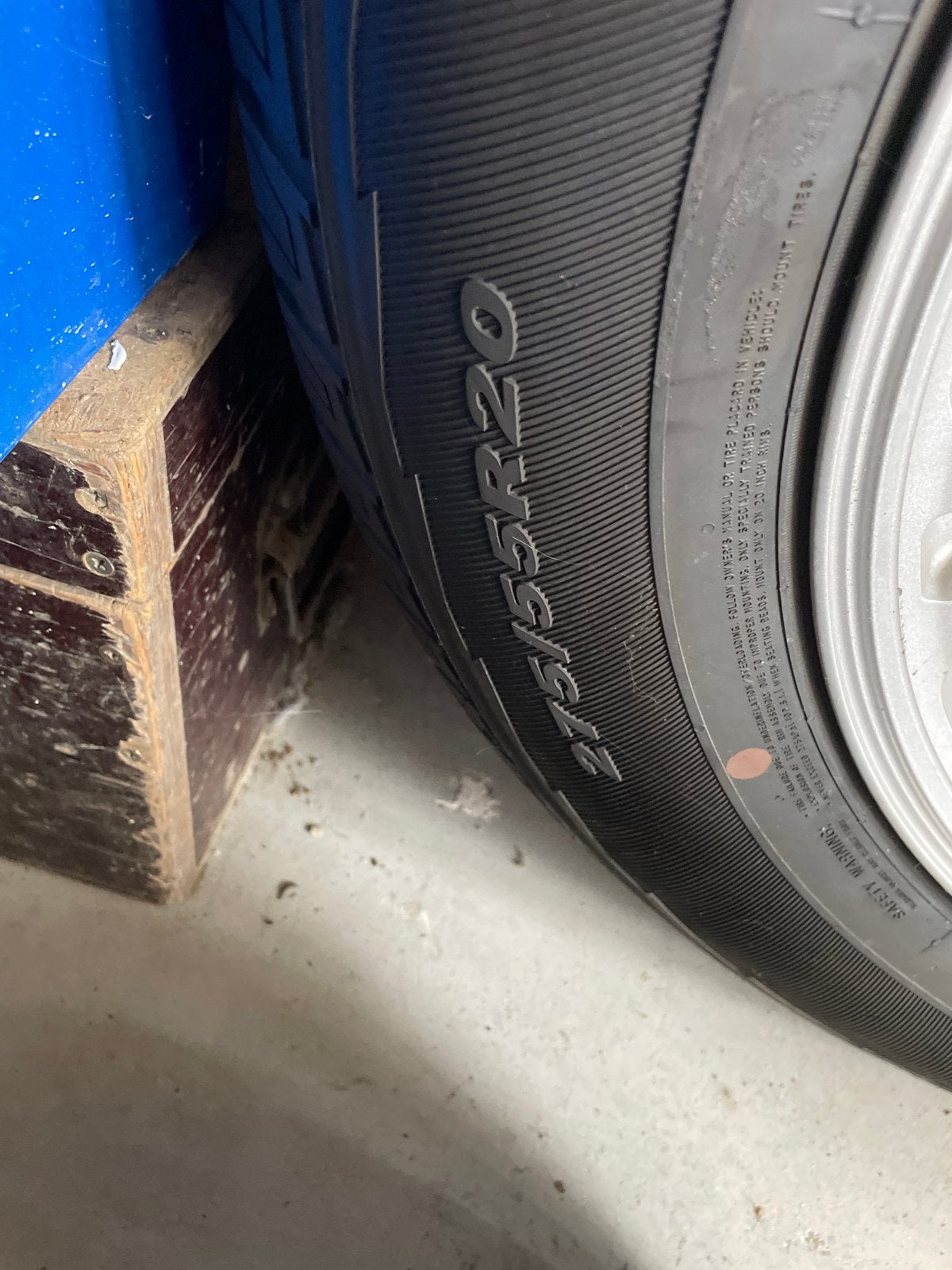 Reserve velg + band dodge ram 1500 RH5 275/55R20 Banden, Gebruikt, 275 mm, Ophalen of Verzenden, All Season