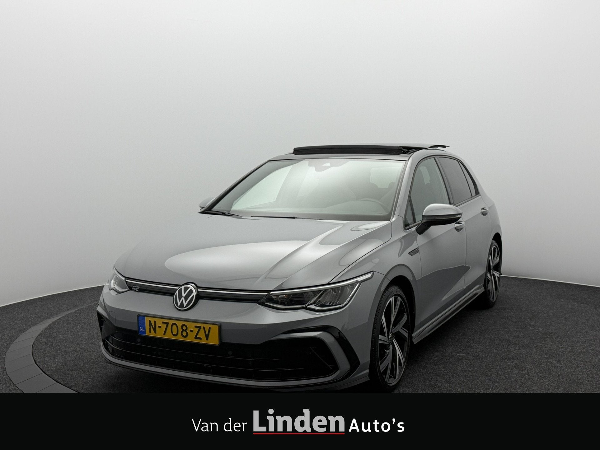 Volkswagen Golf 1.5 TSI R-Line | Panoramadak | Adaptive Crui, 4 cilinders, Leder en Stof, Origineel Nederlands, Bedrijf