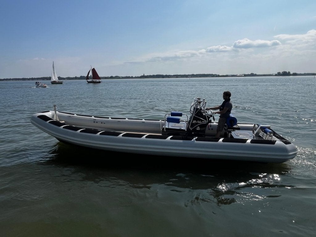 Blue Spirit Special RIB 900 Tender Jet Unieke boot!, Watersport en Boten, 9 m, Gebruikt, Diesel, 0 cm