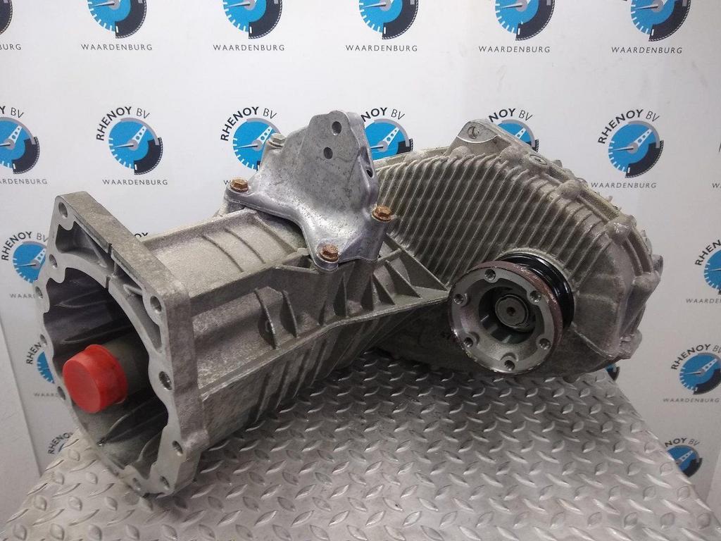 VOLKSWAGEN TOUAREG TUSSENBAK 0AD341011N 2012, Ophalen of Verzenden, Gebruikt, Stiba lid