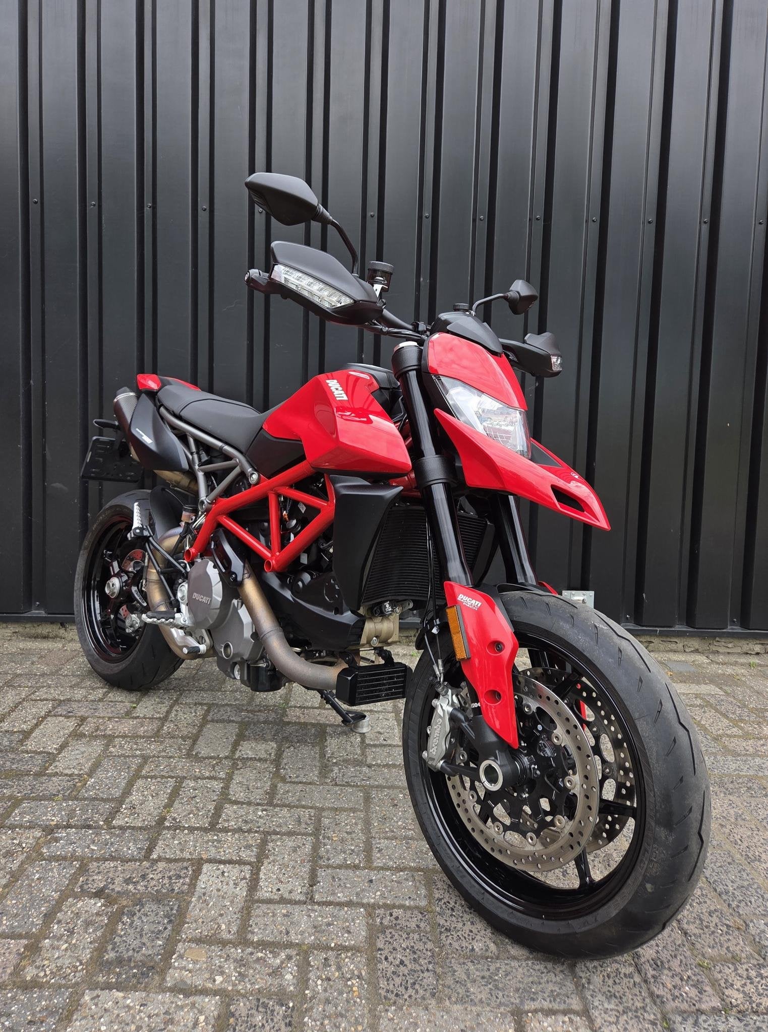 Ducati Hypermotard 950, Motoren, Motoren | Ducati, Info@ducati.com, Ducati North Europe B.V., Maanweg 174
2516 AB  Den Haag, NL