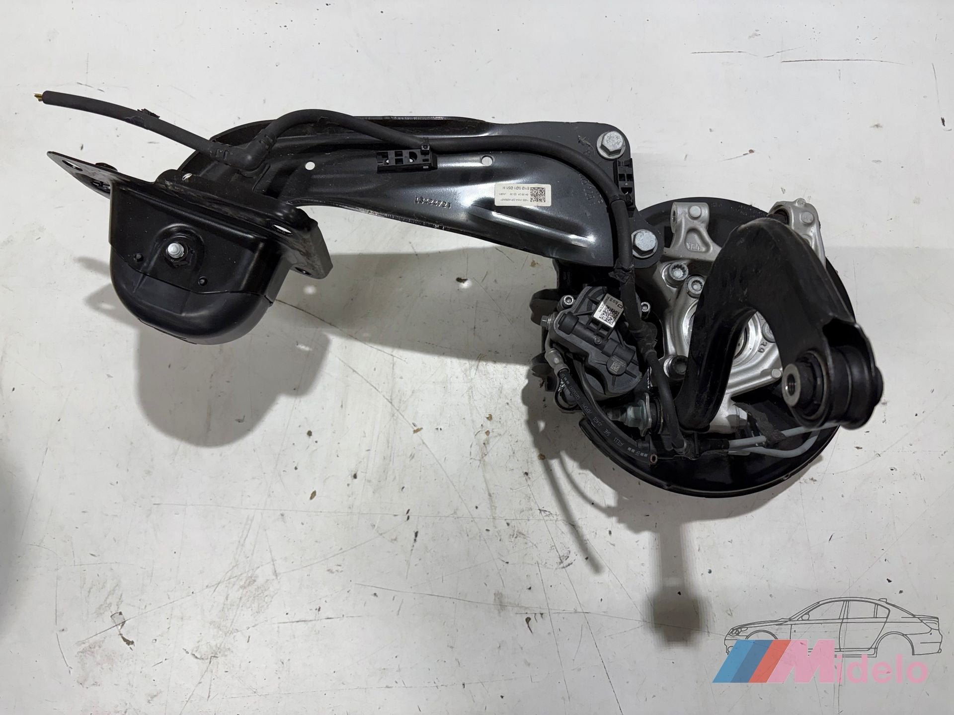 AUDI RS3 8Y FUSEE EN TOEBEHOREN 5Q0505435J, Gebruikt, -, -, -